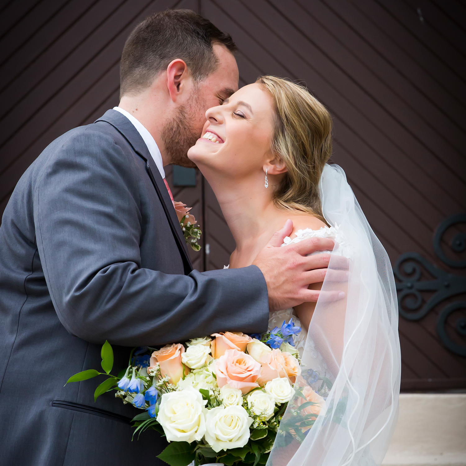 Olde Mill Inn NJ Wedding Photographer: Laura and Benjamin